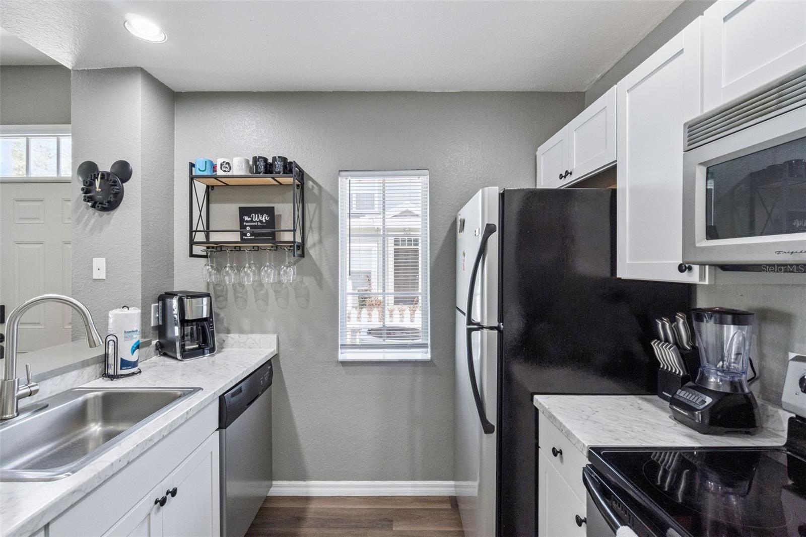 VENETIAN BAY VILLAGE CONDO PH 2 - Residential