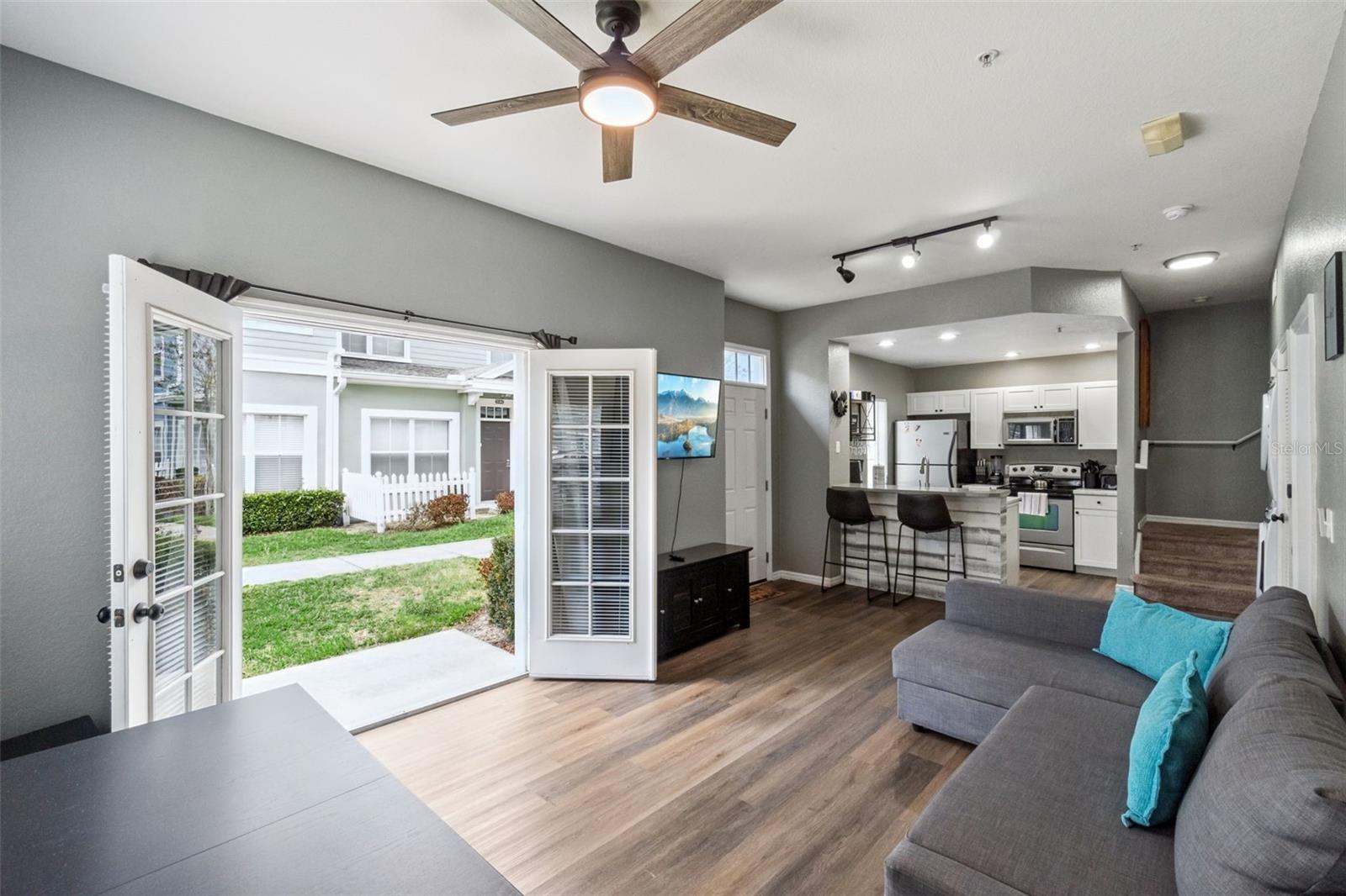 VENETIAN BAY VILLAGE CONDO PH 2 - Residential