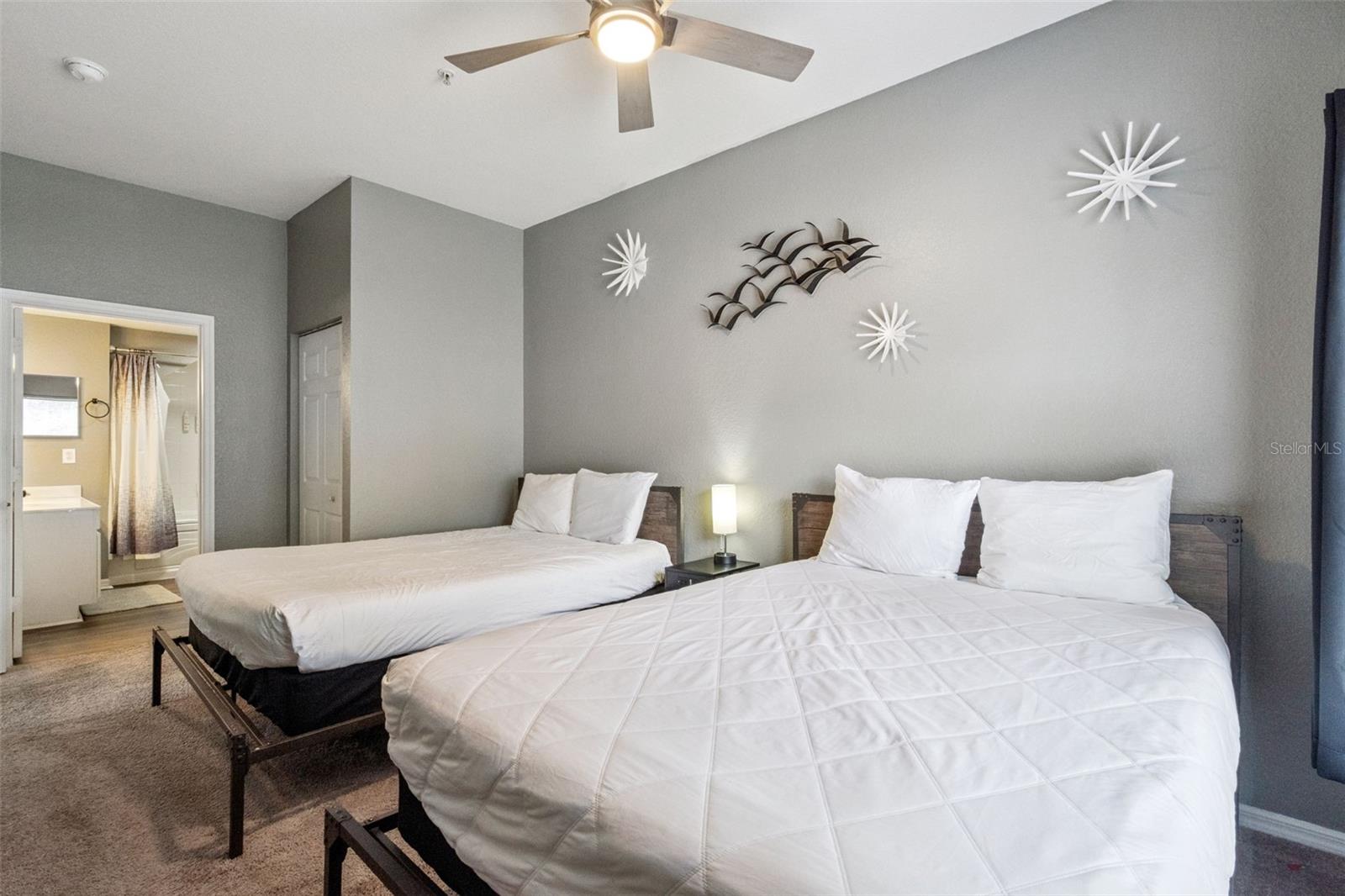 VENETIAN BAY VILLAGE CONDO PH 2 - Residential