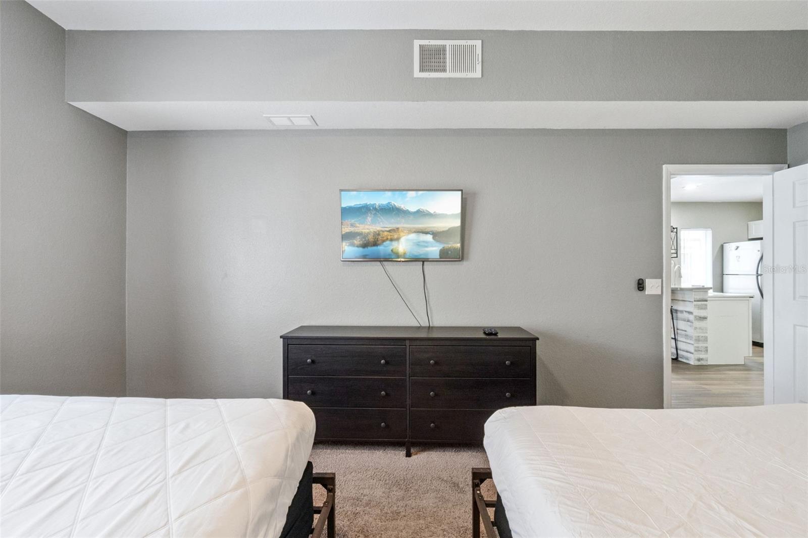 VENETIAN BAY VILLAGE CONDO PH 2 - Residential