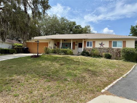 560 W MILKWEED LOOP BEVERLY HILLS FL 34465