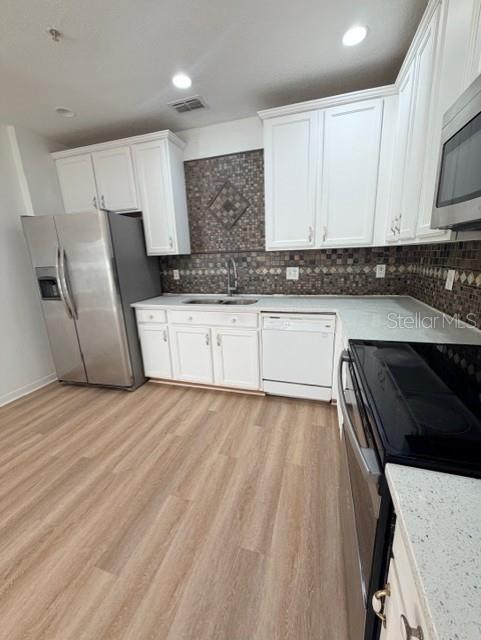 CYPRESS LAKES TWNHMS PH 2 UNIT 2 - Residential Lease