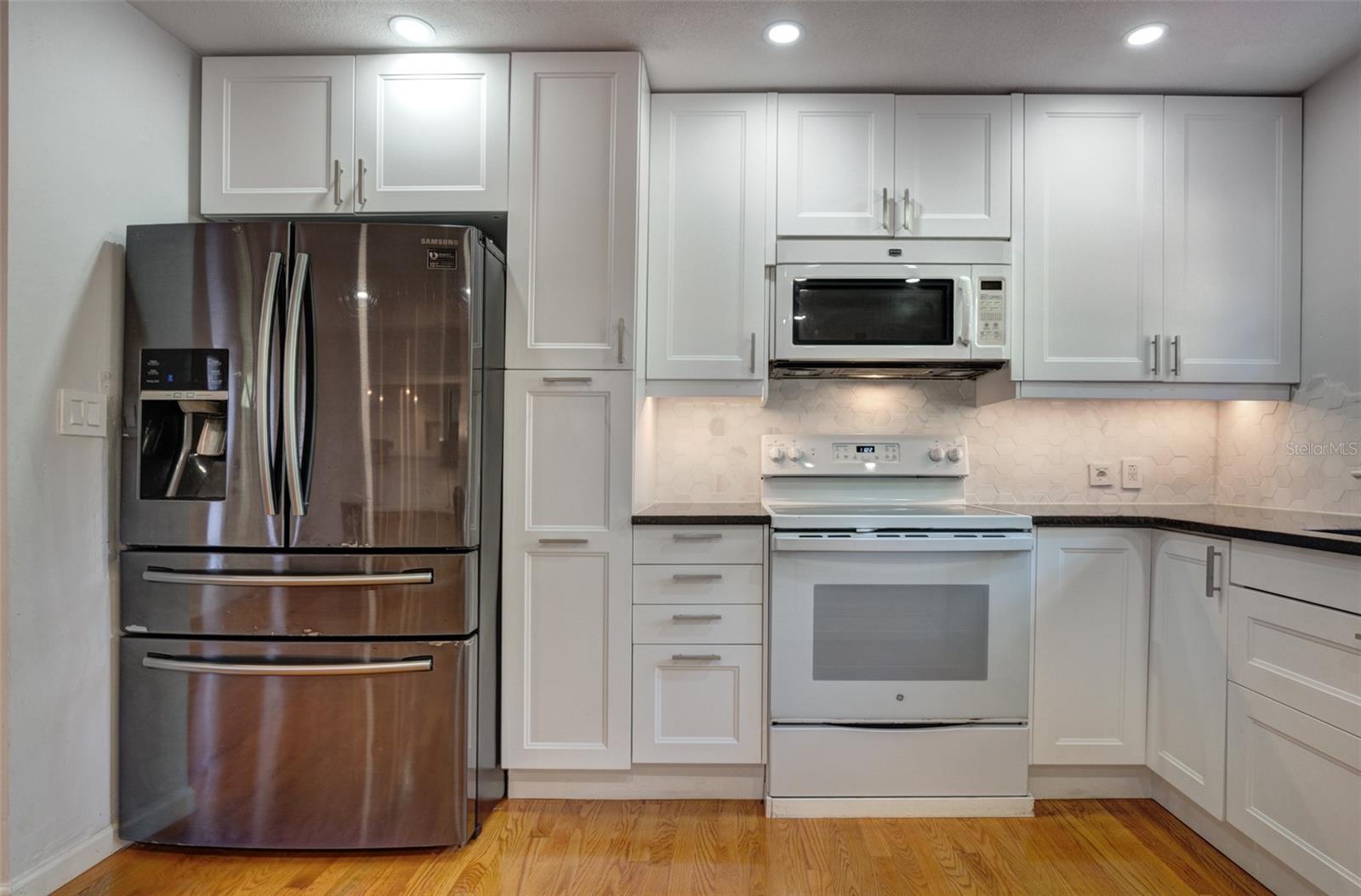 PINE HILLS BLKS 81-82 100 & 101 DELAND - Residential