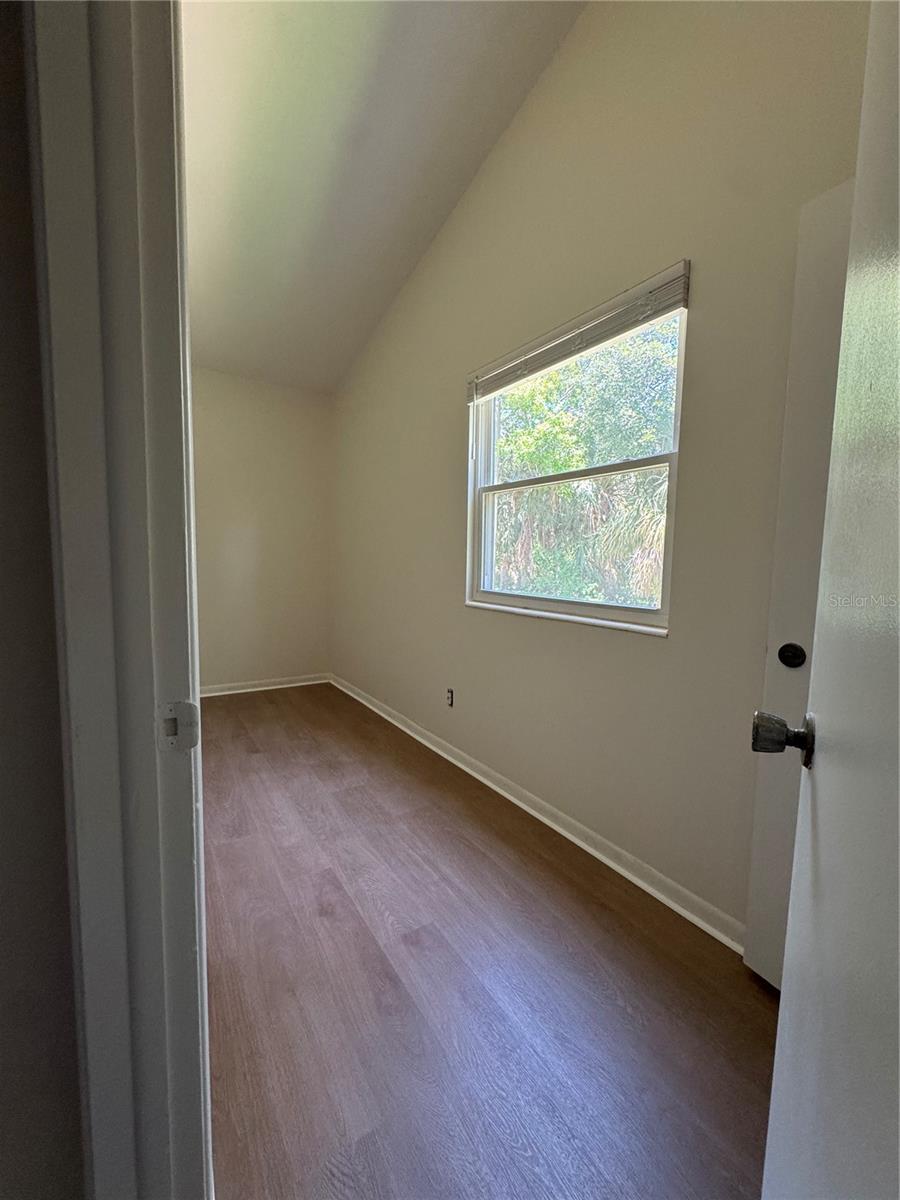 TAMPA VILLAS SOUTH UNIT 2 - Residential Lease