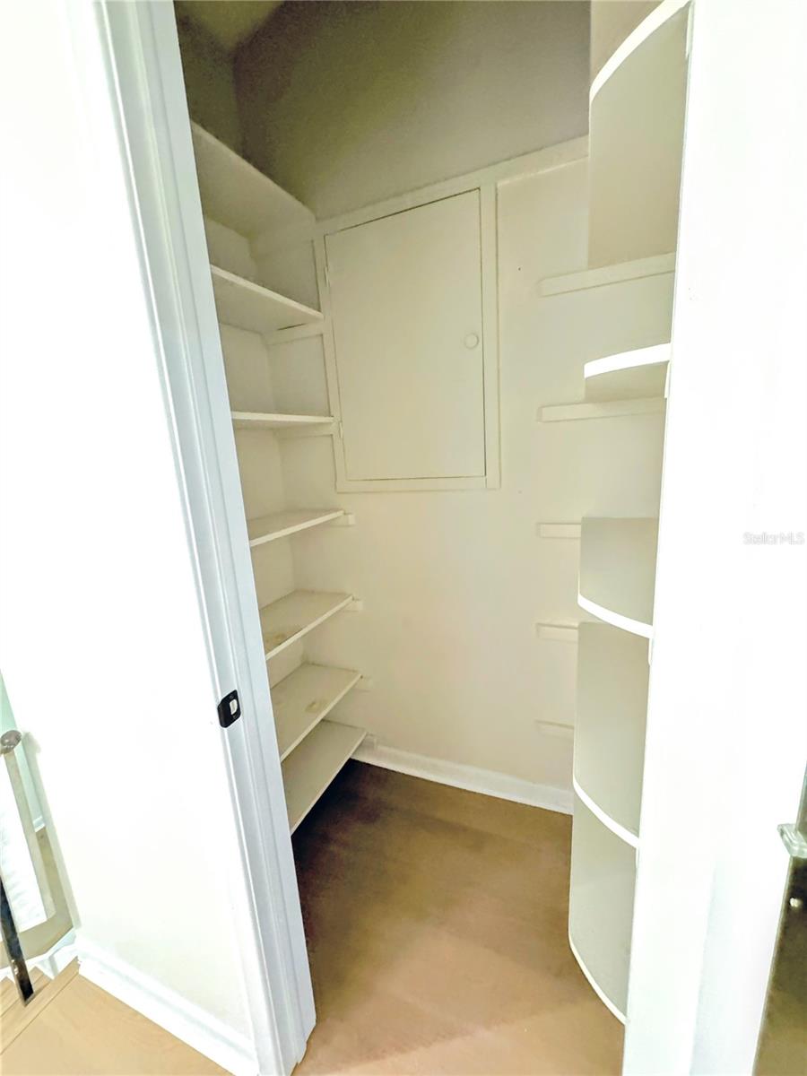 TAMPA VILLAS SOUTH UNIT 2 - Residential Lease