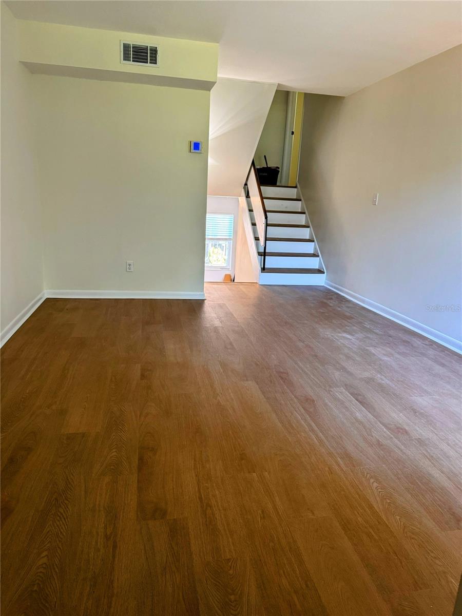 TAMPA VILLAS SOUTH UNIT 2 - Residential Lease