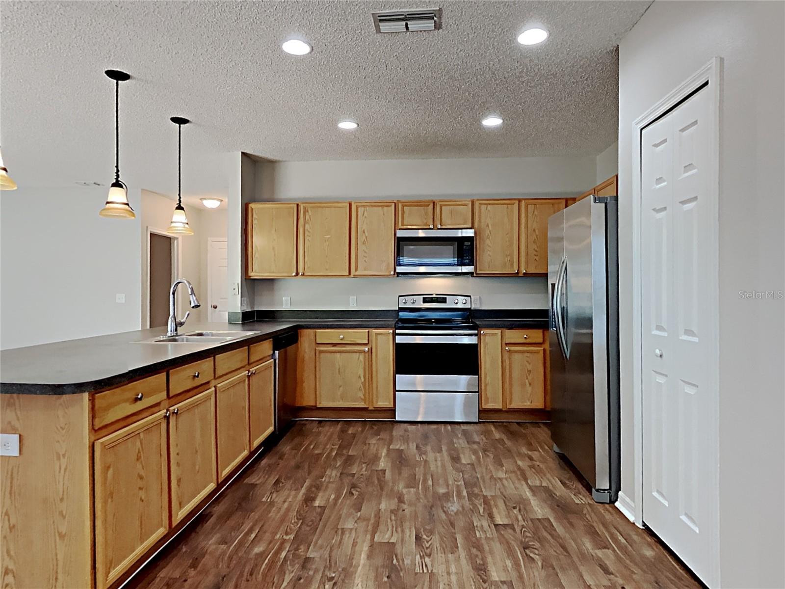 POINCIANA NBRHD 04 VILLAGE 07 - Residential