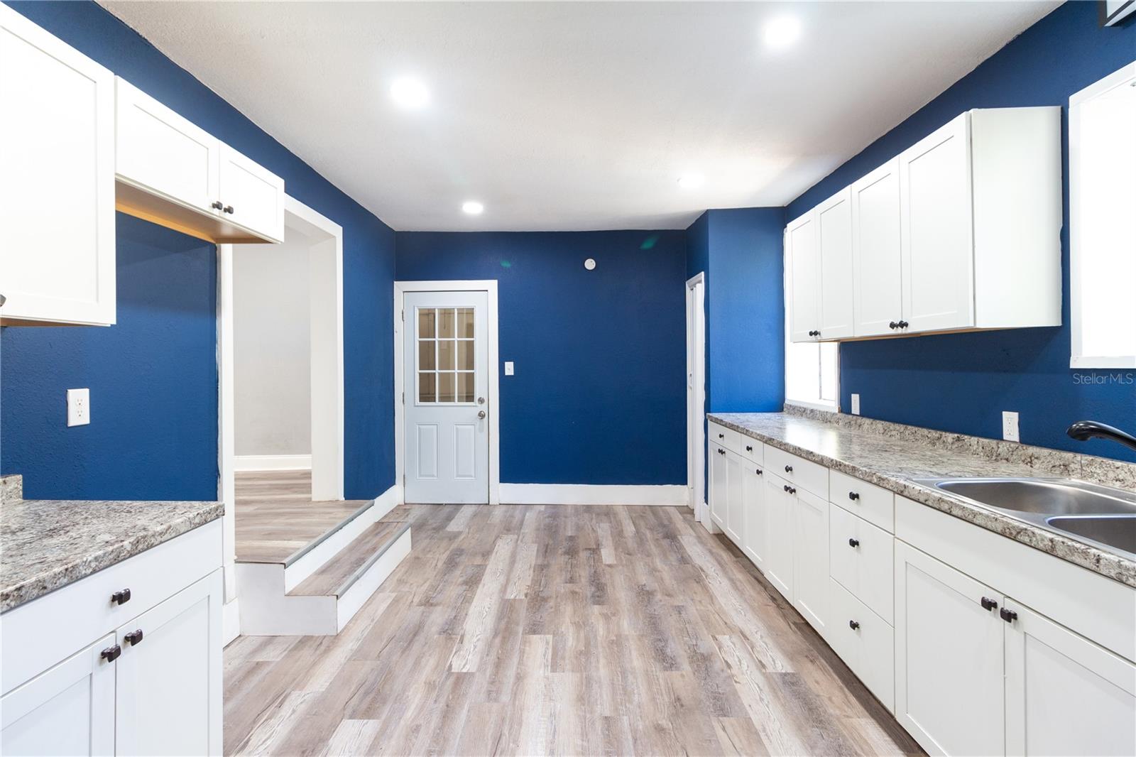 SE CENTER CC-4821 - Residential