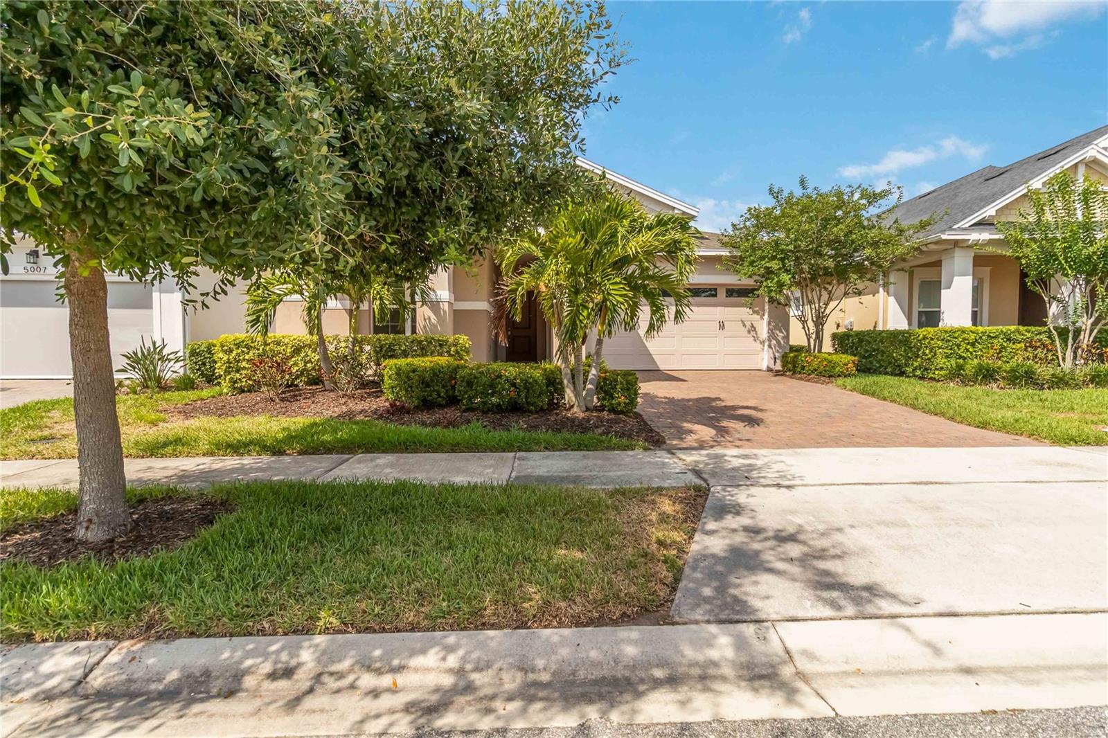 5009 E FOUNTAINWOOD DRIVE