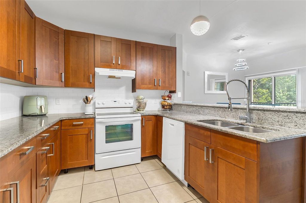 Photo of 1995 Erving Circle #208, Ocoee, FL 34761 (MLS # O6402902)