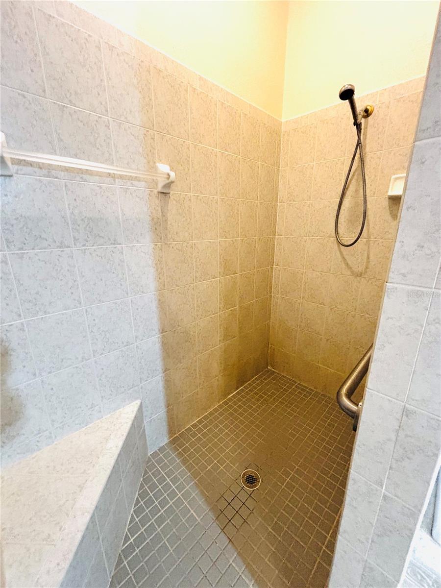 AC AYERS ROAD - Residential