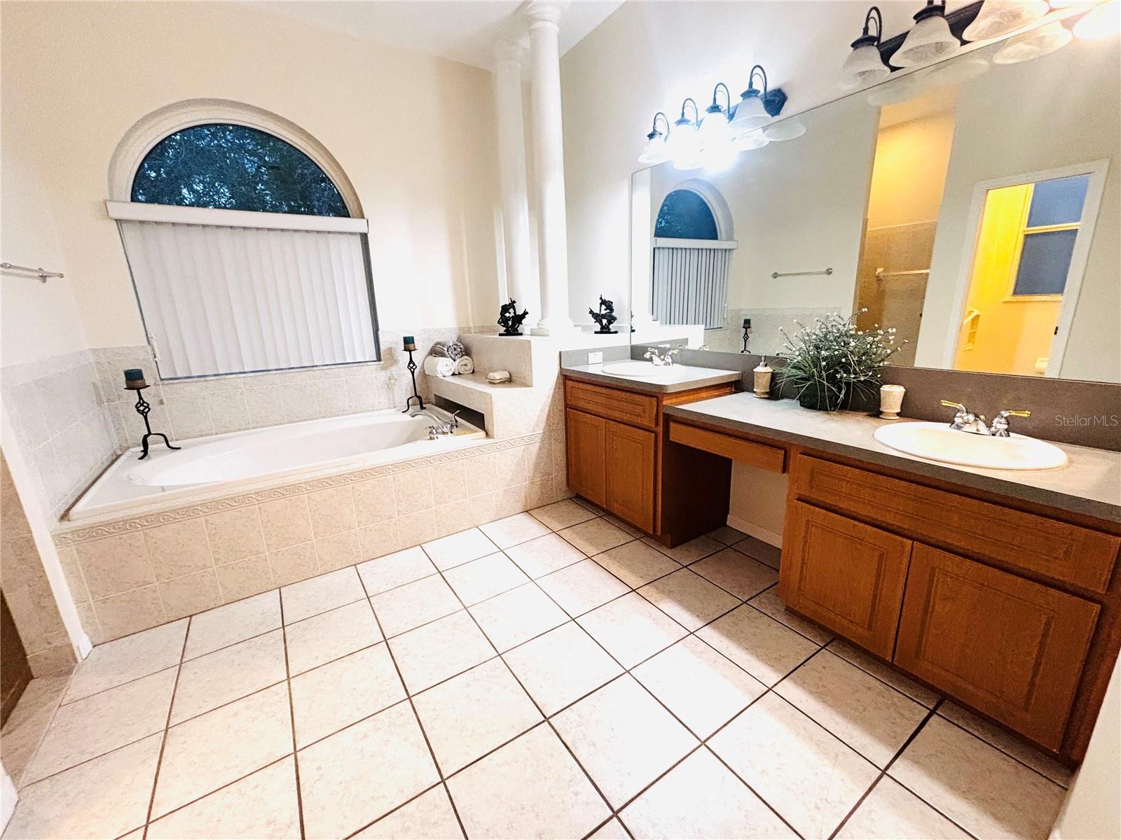 AC AYERS ROAD - Residential