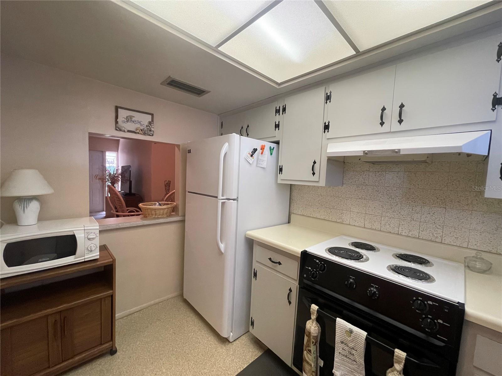 VILLAGER APTS - Residential