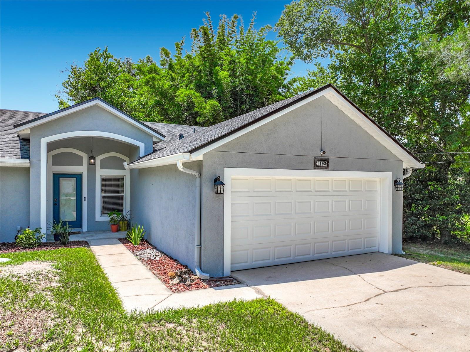 1193 LAKE LUCERNE CIRCLE