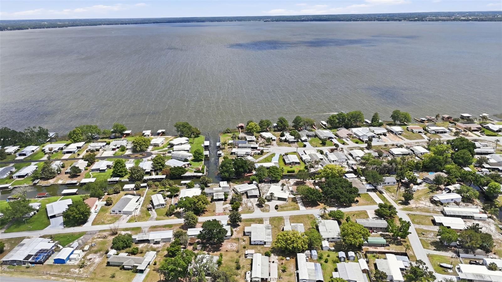 WESTERN SHORES FIRST ADD - Residential