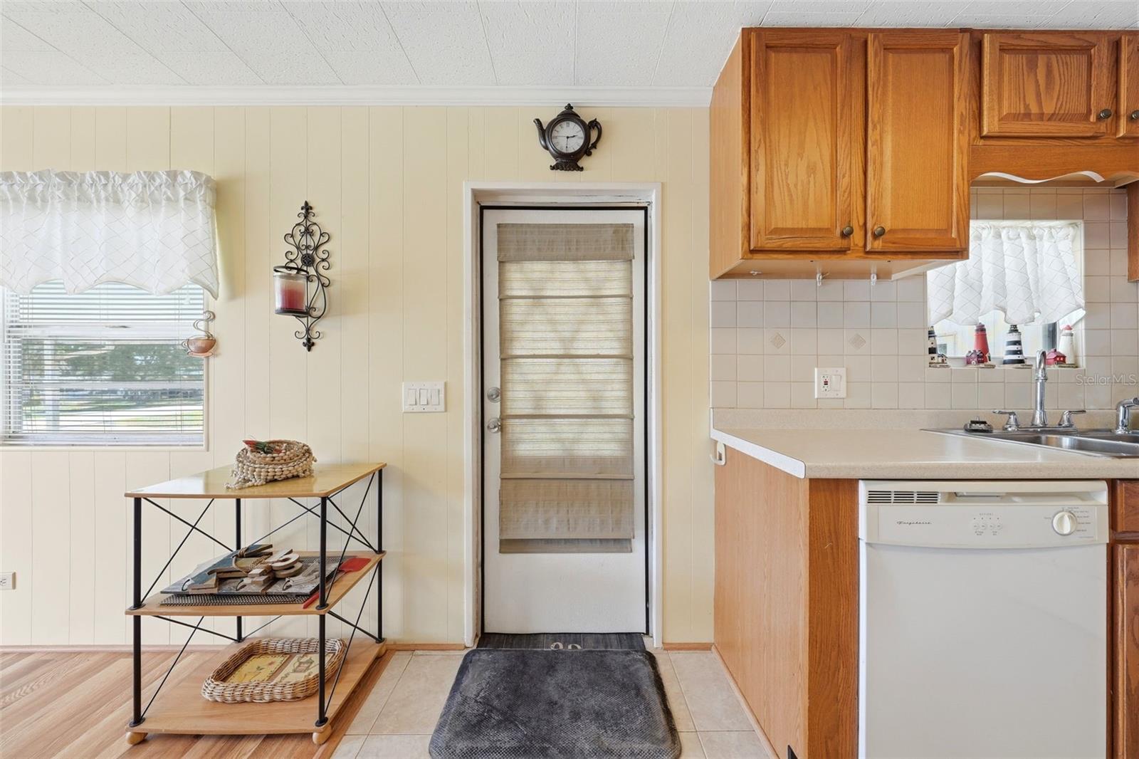 WESTERN SHORES FIRST ADD - Residential