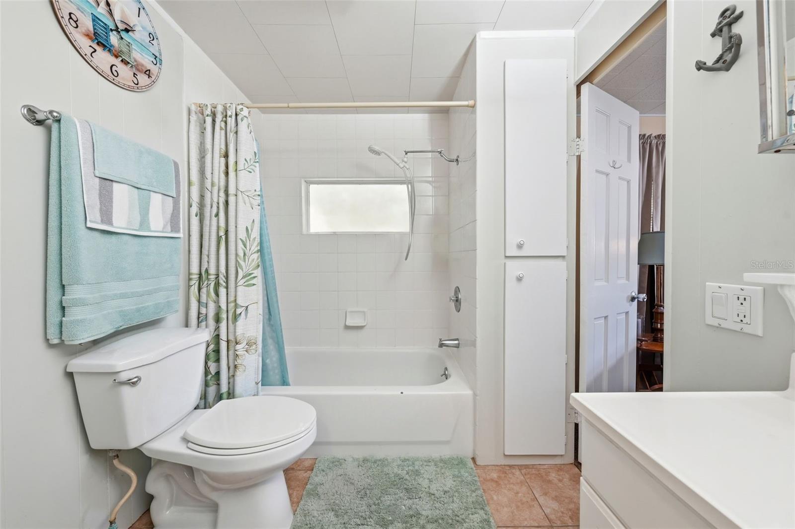 WESTERN SHORES FIRST ADD - Residential