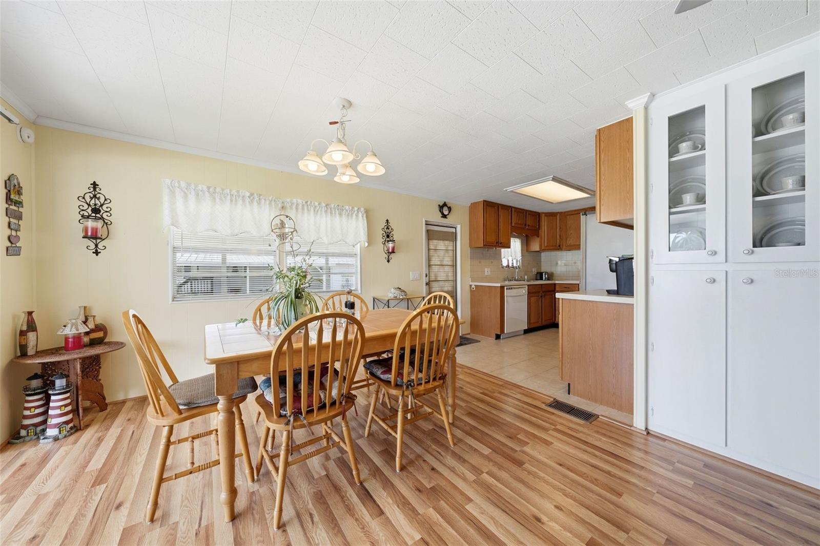 WESTERN SHORES FIRST ADD - Residential