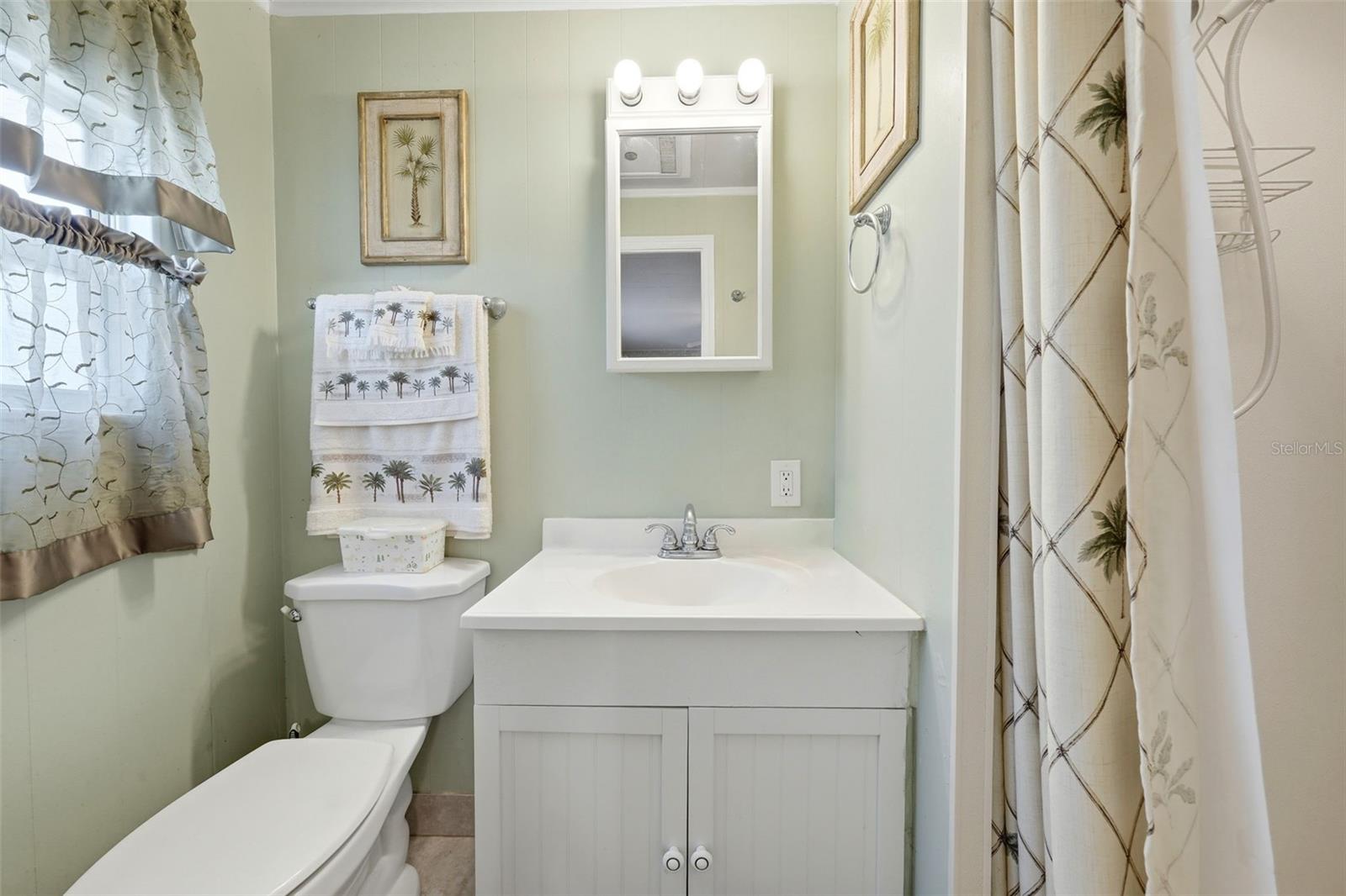 WESTERN SHORES FIRST ADD - Residential