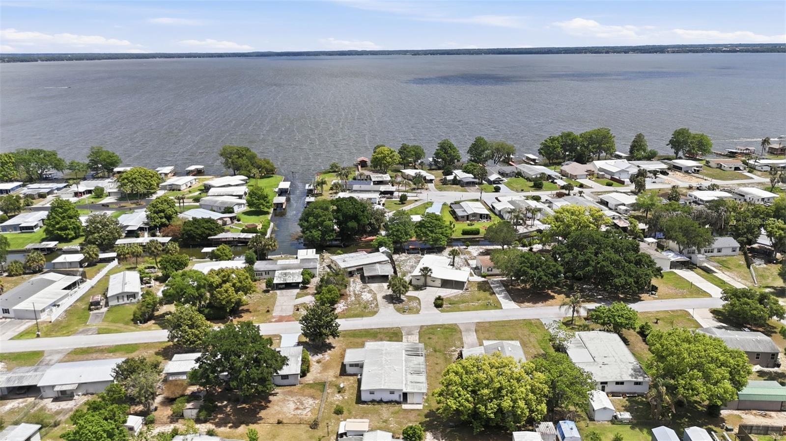 WESTERN SHORES FIRST ADD - Residential