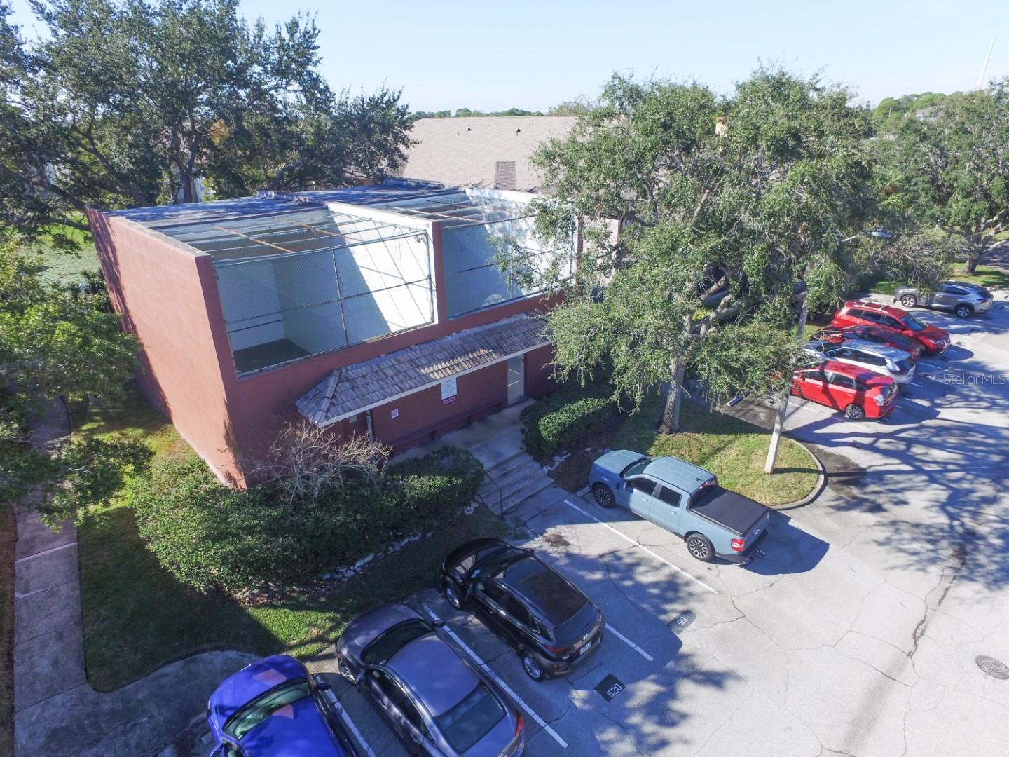 ITOPIA PRIVATE RESIDENCES CONDO - Residential