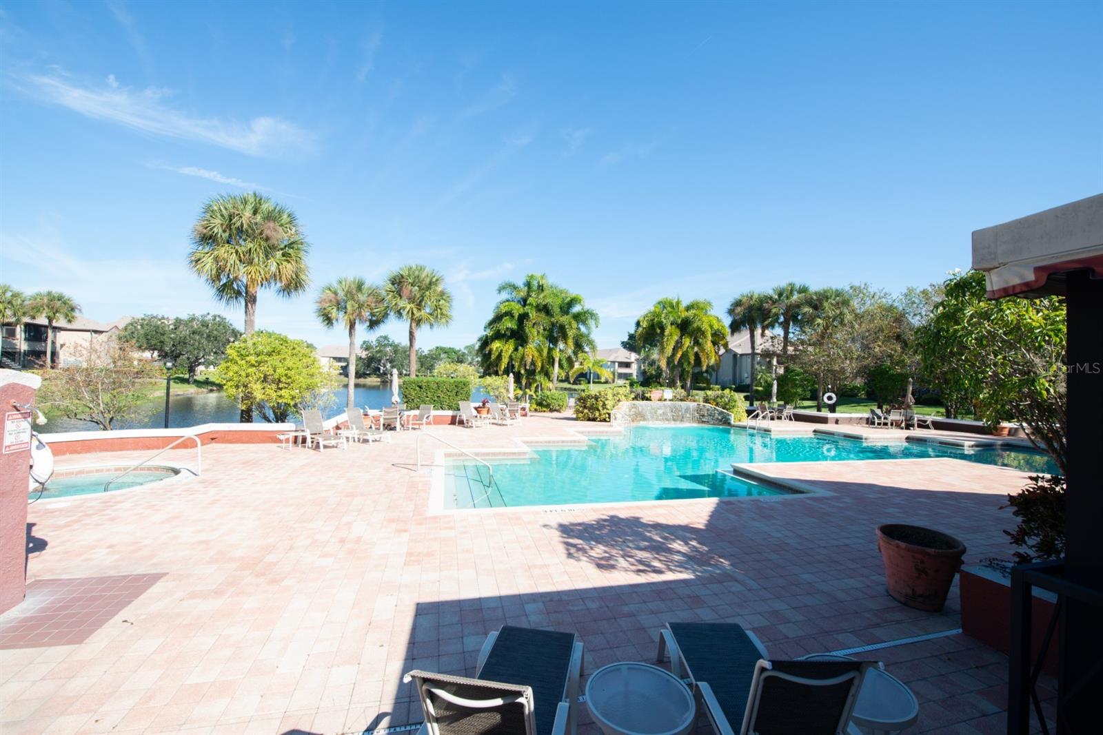 ITOPIA PRIVATE RESIDENCES CONDO - Residential