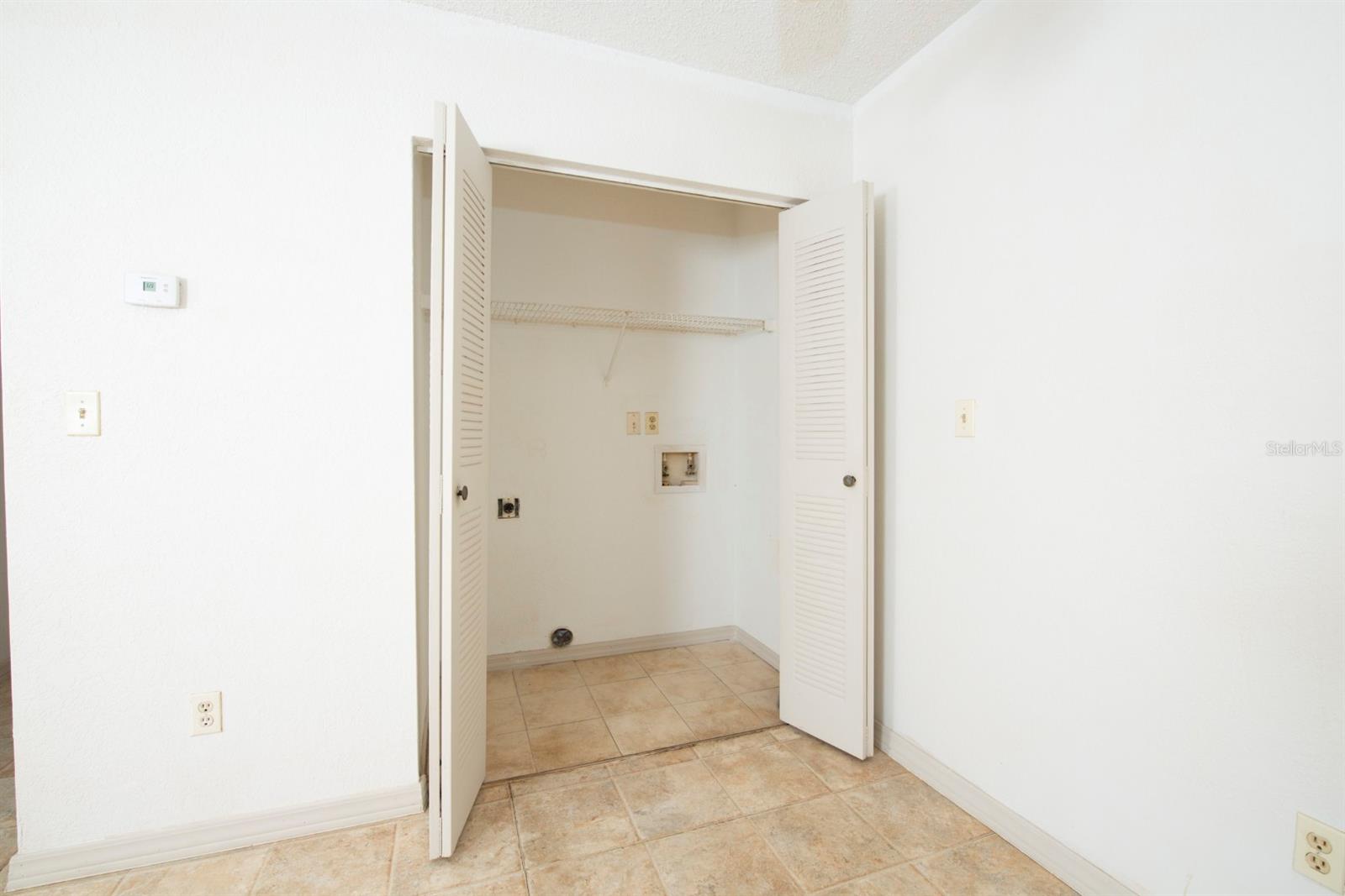 ITOPIA PRIVATE RESIDENCES CONDO - Residential