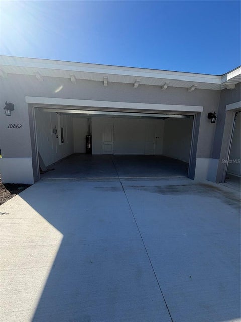 Tiny photo for 10862 SW 104th Place, Ocala, FL 34481 (MLS # OM734403)
