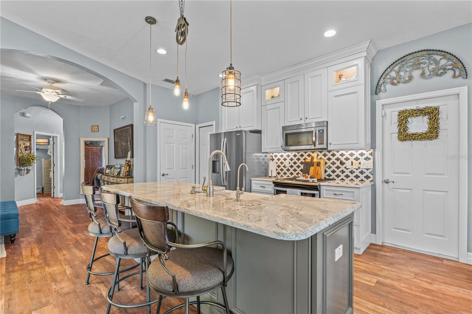 150 HAMLET TRACE