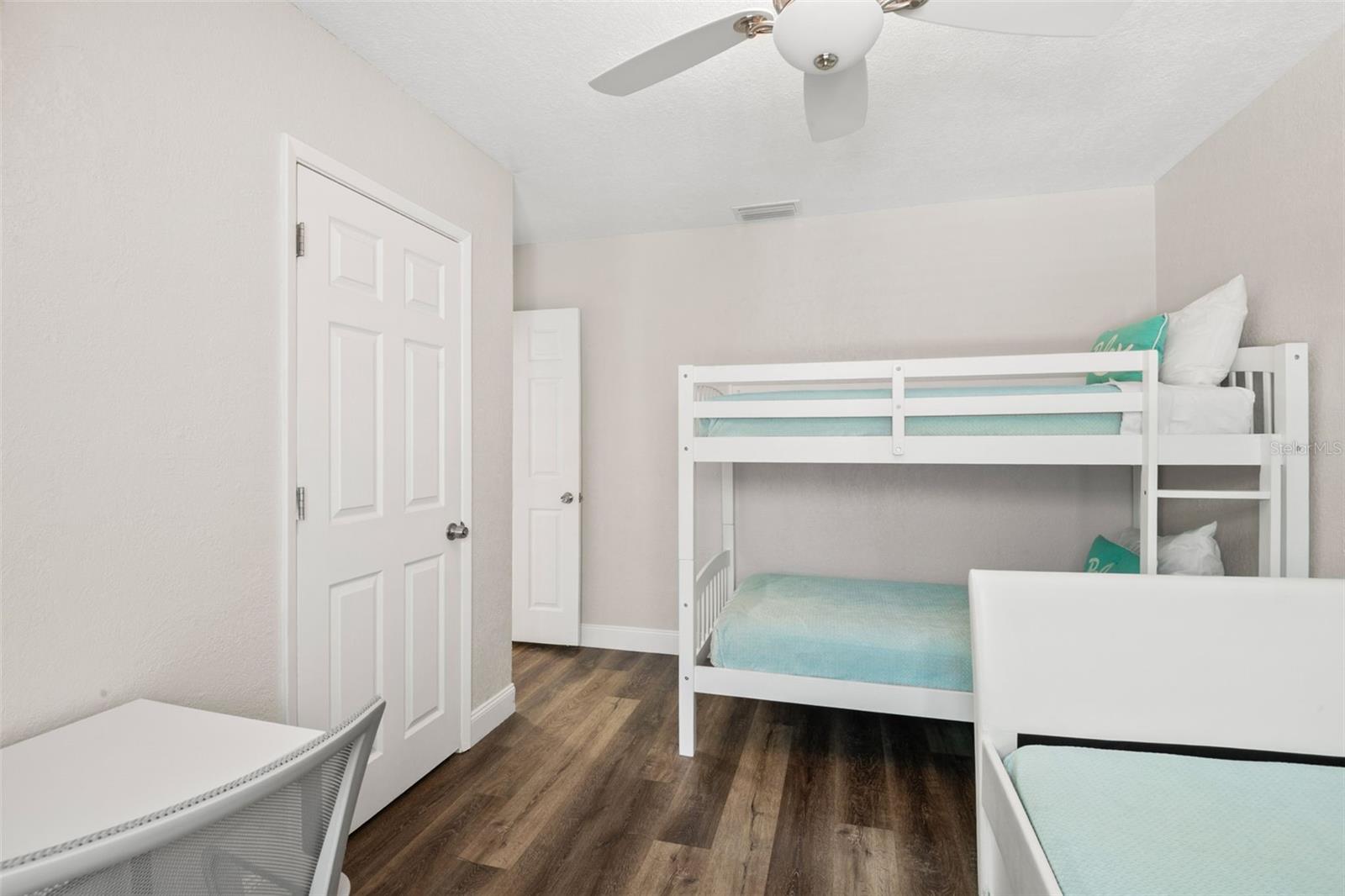 CHESTERFIELD HEIGHTS - Residential