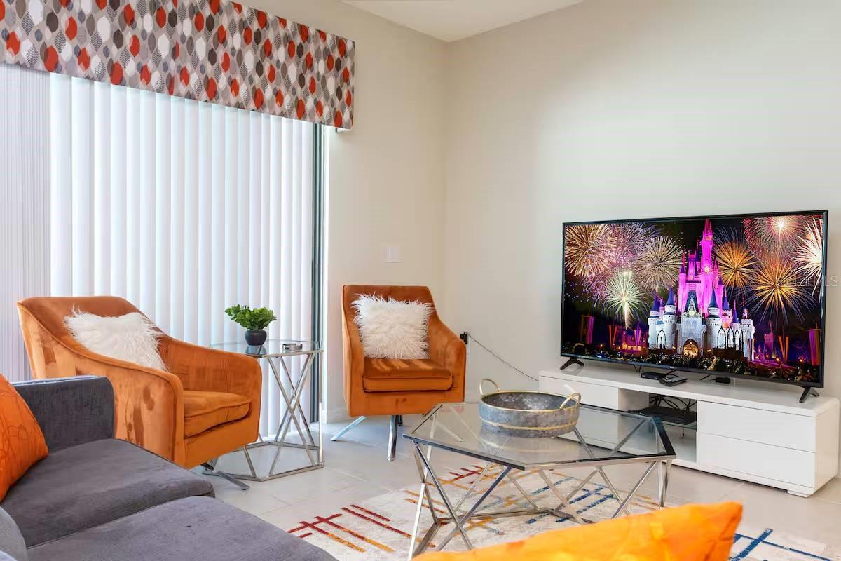 WINDSOR AT WESTSIDE PH 3 - Residential