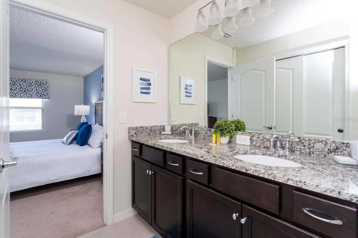 WINDSOR AT WESTSIDE PH 3 - Residential