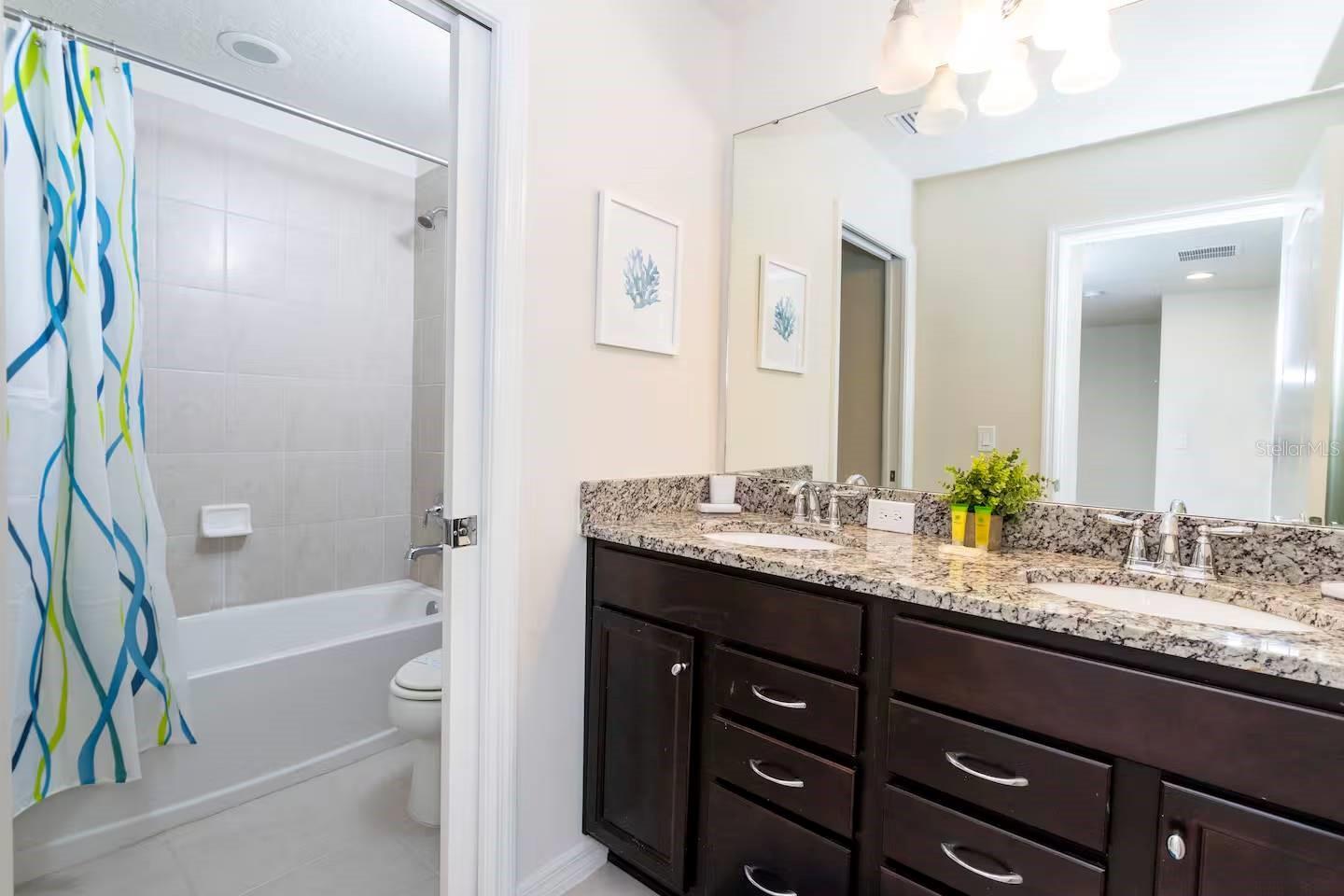 WINDSOR AT WESTSIDE PH 3 - Residential