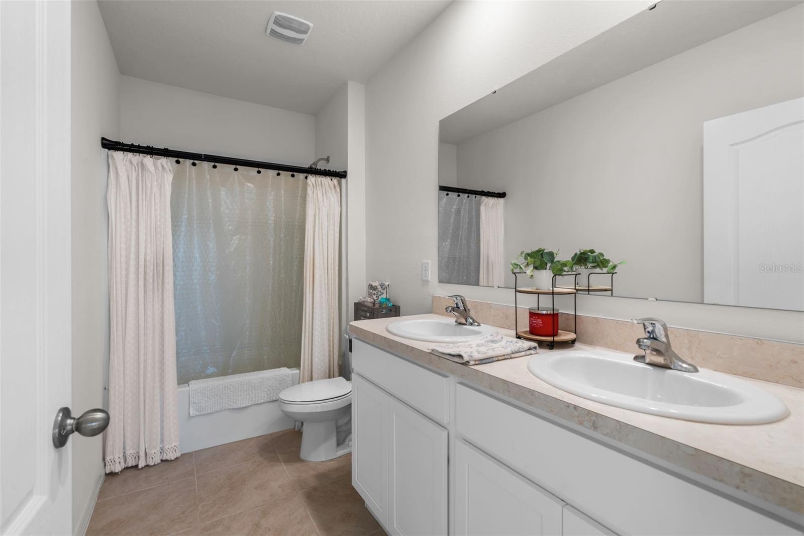 PELHAM PARK PH 1 & 2 - Residential