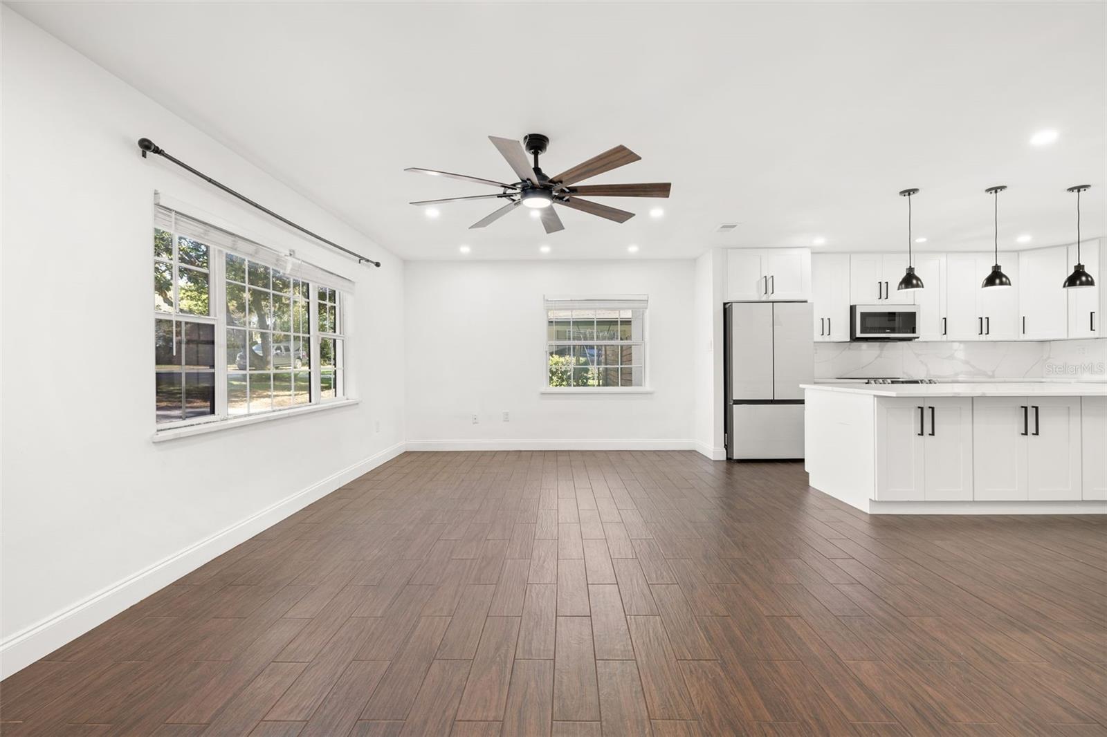 WESTMINSTER - Residential