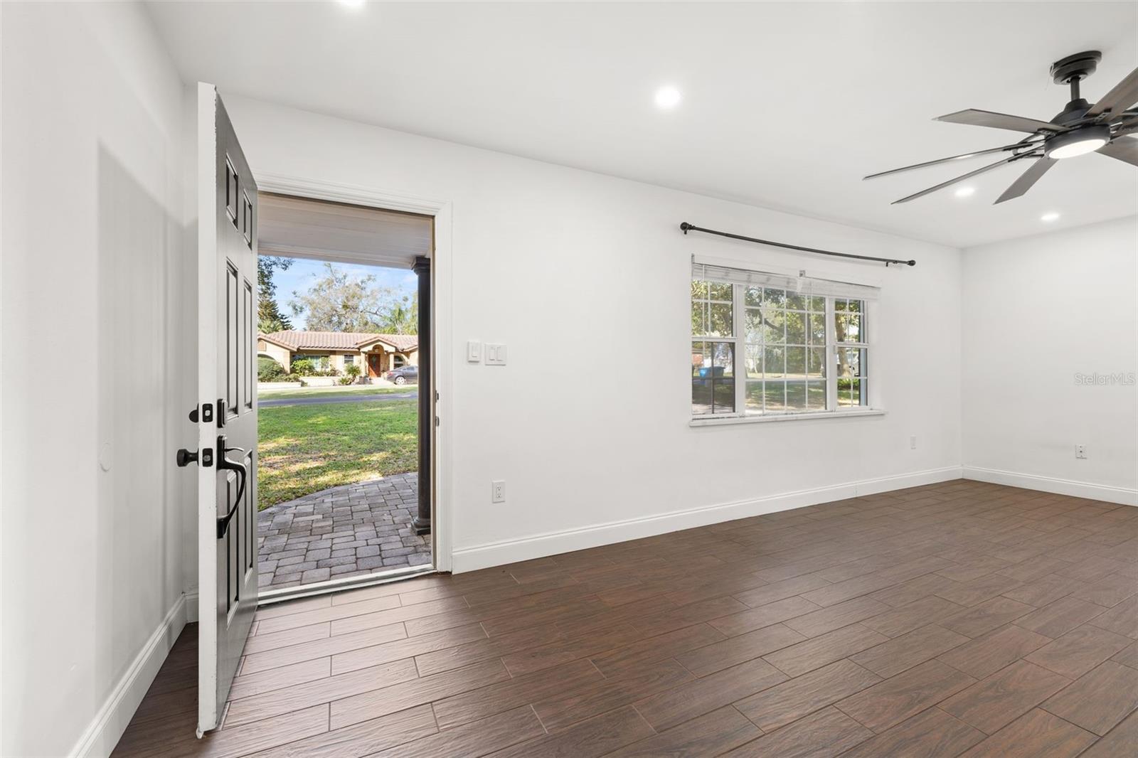 WESTMINSTER - Residential