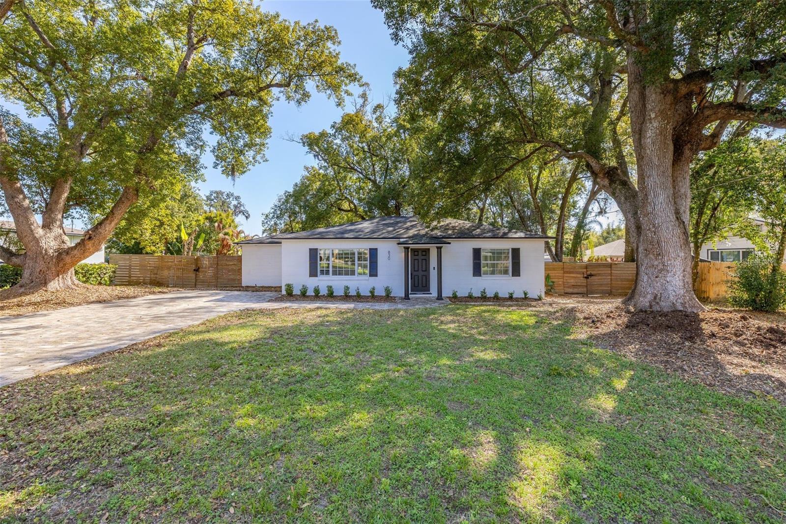 WESTMINSTER - Residential