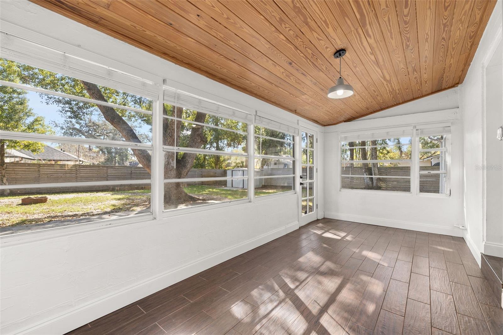 WESTMINSTER - Residential