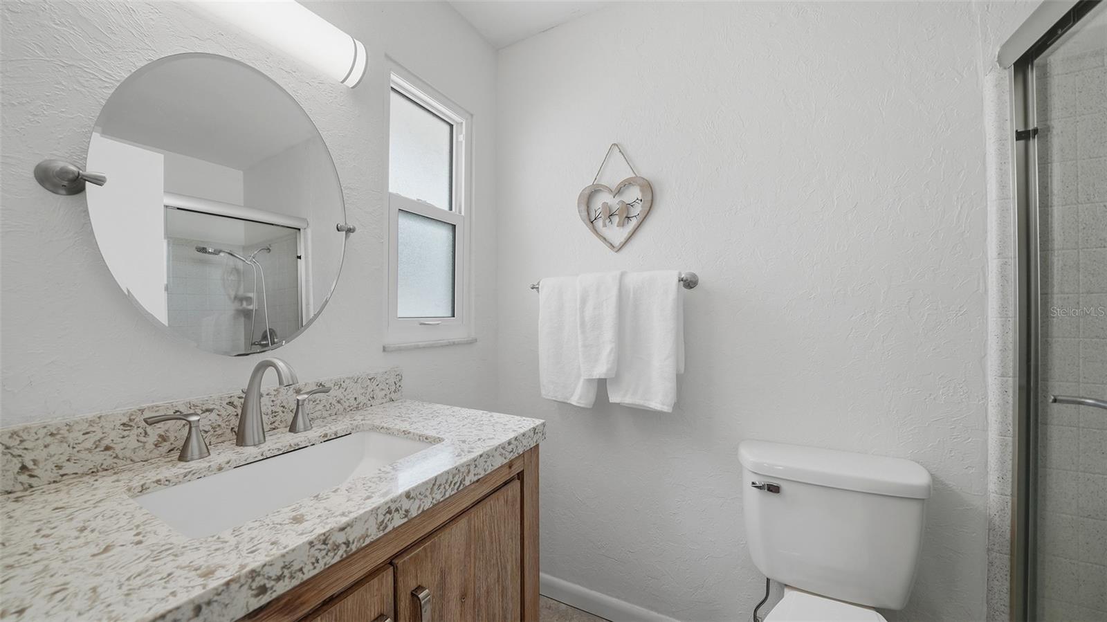 LAUREL VILLA - Residential