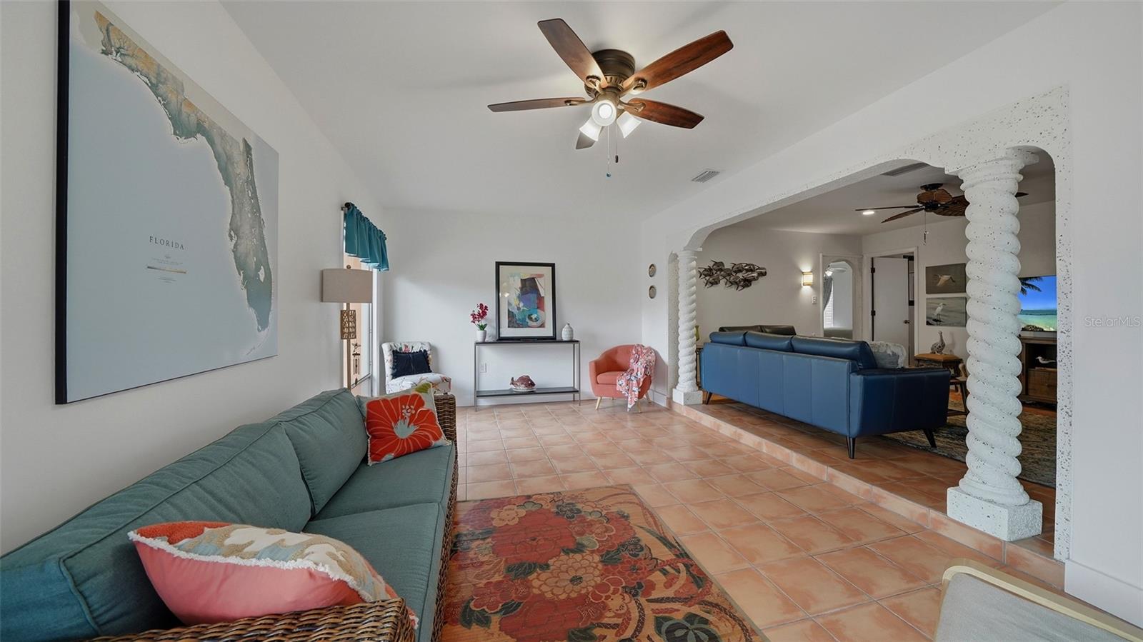 LAUREL VILLA - Residential