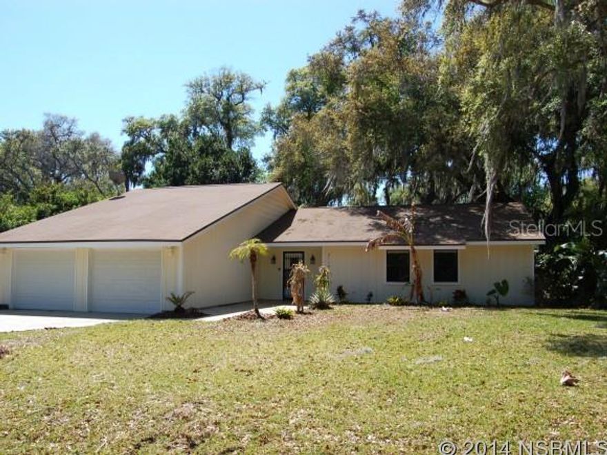 Looks can be deceiving! This 3 bed/2 bath Florida Shores gem has more space than you may think! A massive entry way makes for useable space, large family room,  living room with wood burning fireplace, and an eat-in kitchen tied together by the open floor plan offers spacious, comfortable living. Master and 2 guest rooms are handsomely sized also. 2 car garage with automatic openers, and has the space for tinkering, or work/craft bench. Backyard is fenced, and is big enough to be customized with a deck, hot tub, or small pool. This one has room for you to grow! Come take a look! ;Water: City