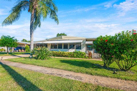 A home in PALM HARBOR