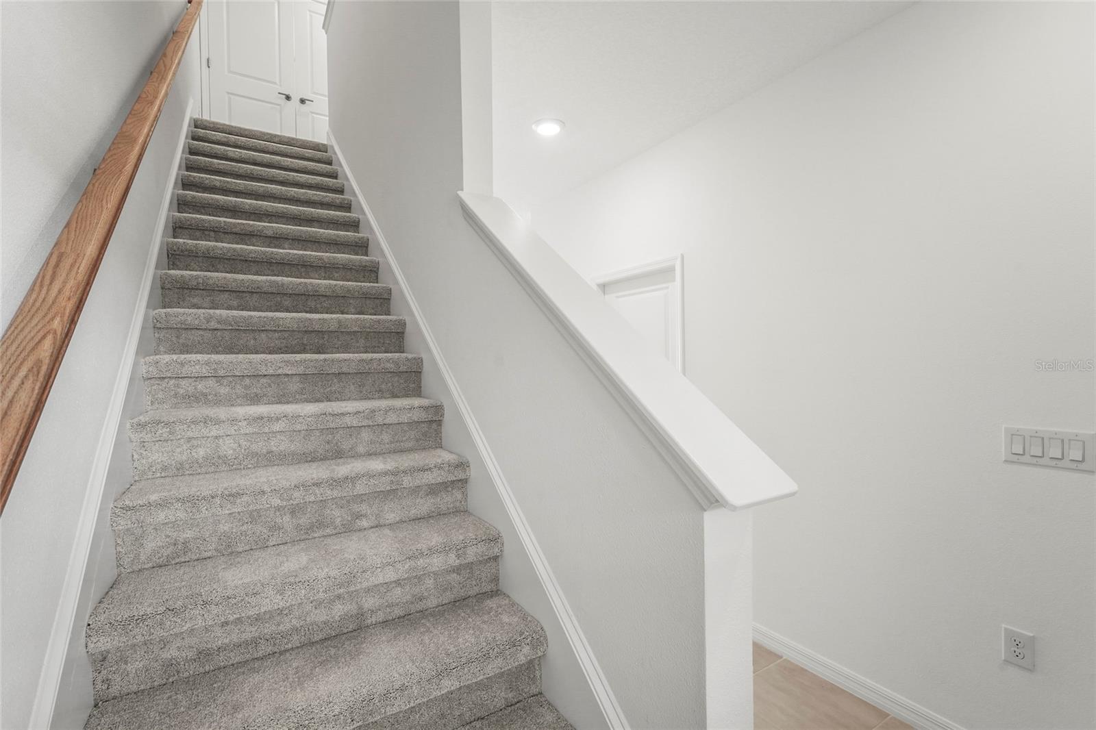 SKYE RANCH NBRHD 2 TWNHMS NORT - Residential