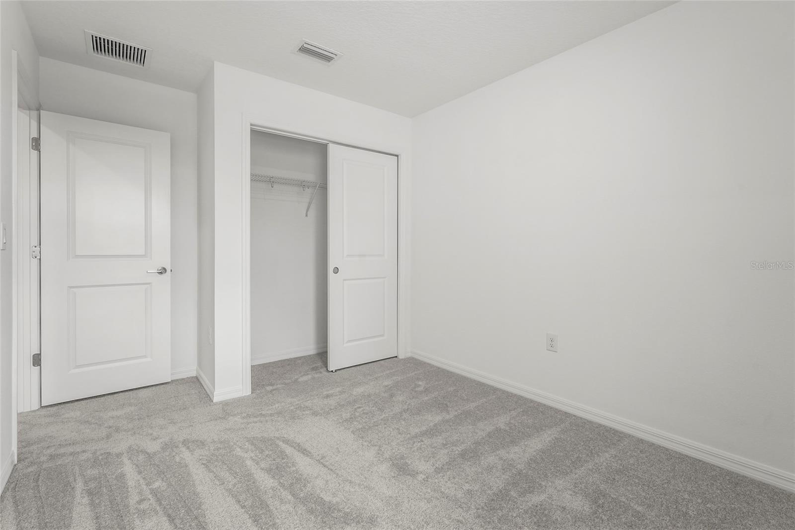 SKYE RANCH NBRHD 2 TWNHMS NORT - Residential