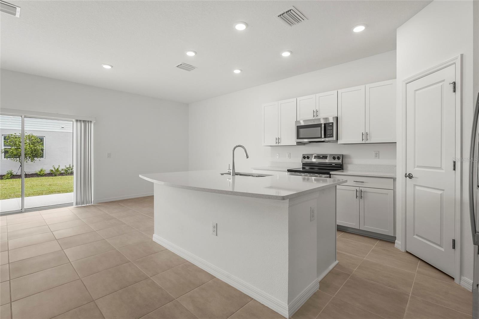8705 WINTER BREEZE WAY