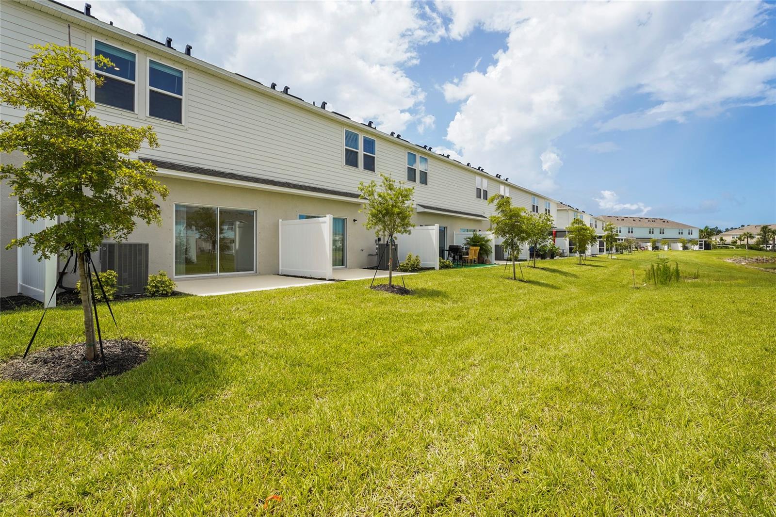 SKYE RANCH NBRHD 2 TWNHMS NORT - Residential