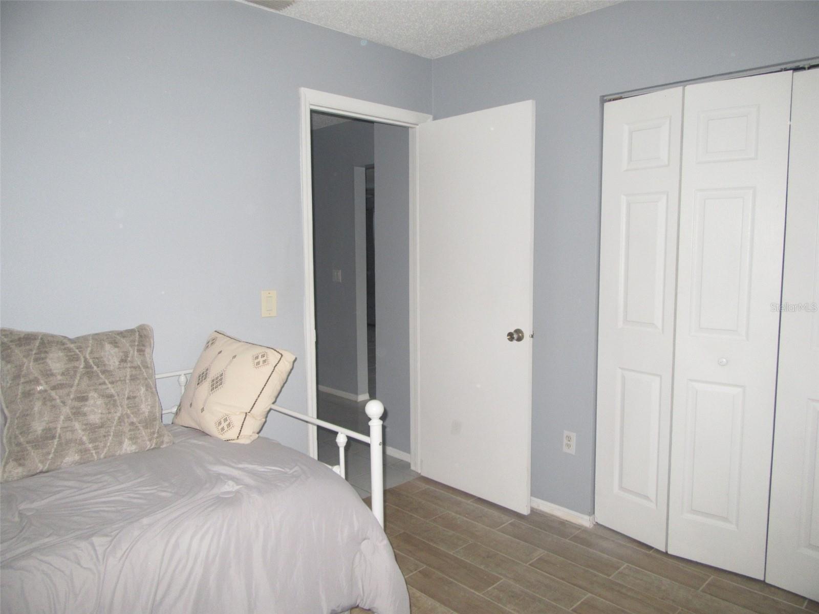 PORT CHARLOTTE SEC 032 - Residential Lease