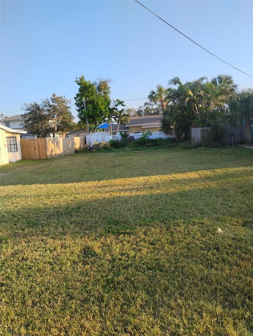 Indian Rocks Beach. Vacant lot ready for you to build your dream home or vacation home. One block to Gulf and two to the Intracoastal neighborhood small boat launch. Currently have a survey and eco report. Close to wonderful restaurants, shopping, Trolley stops and more!