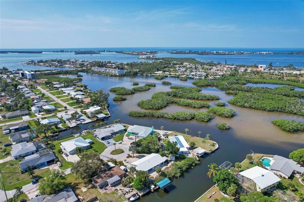 Photo of 1490 Janet Place, Englewood, FL 34223 (MLS # D6145659)