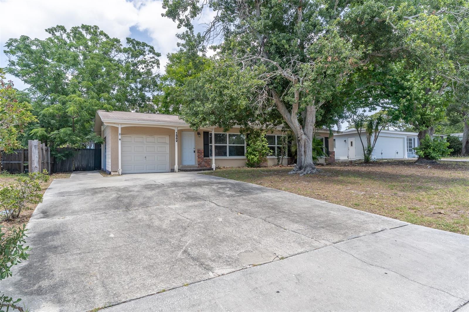 HIGHLAND PINES 6TH ADD - Residential